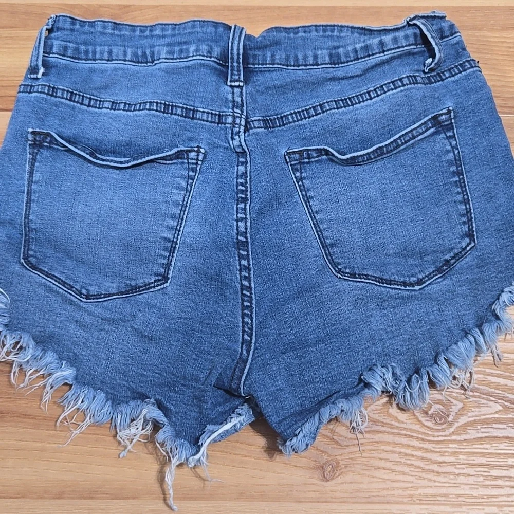 distressed jean shorts